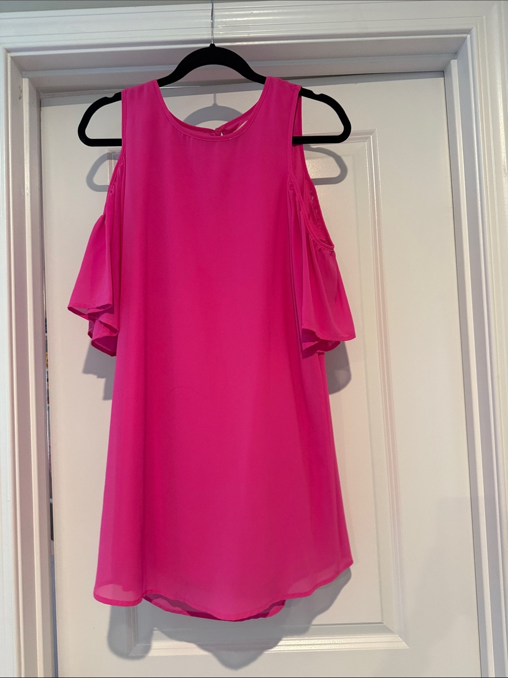 Francesca's Collections Hot Pink Cold-Shoulder Midi Dress